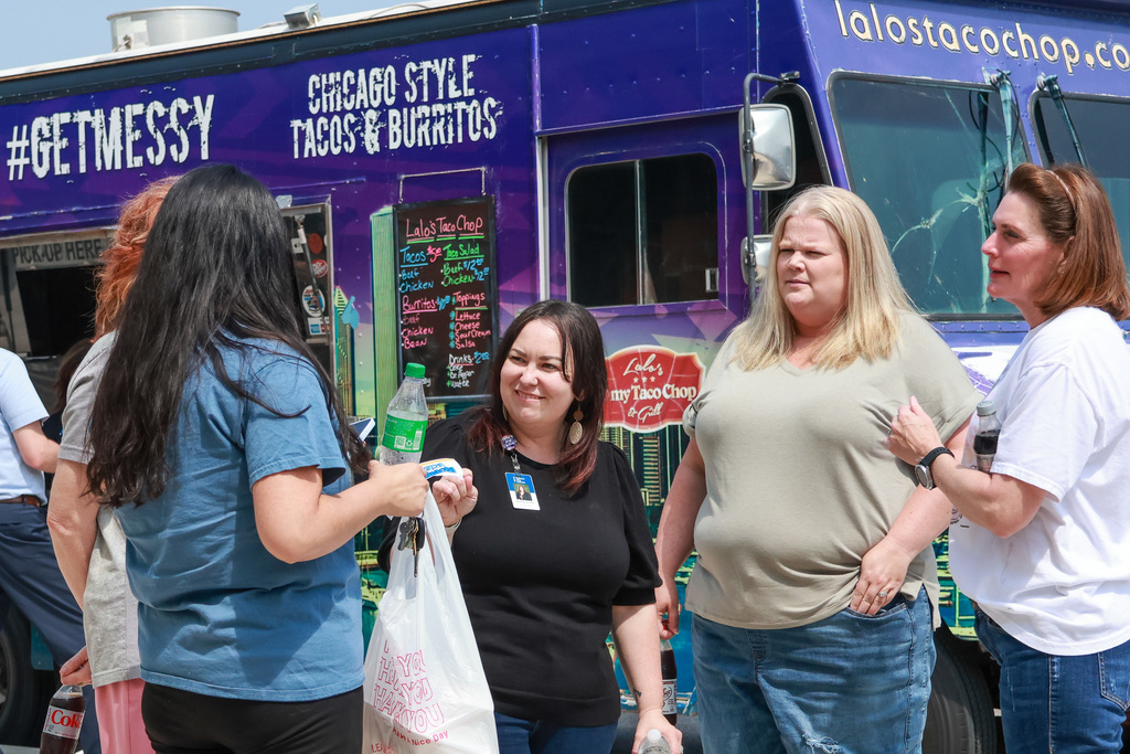 principals at food truck