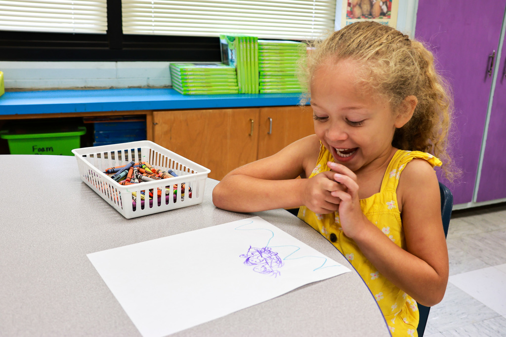 kids in art class